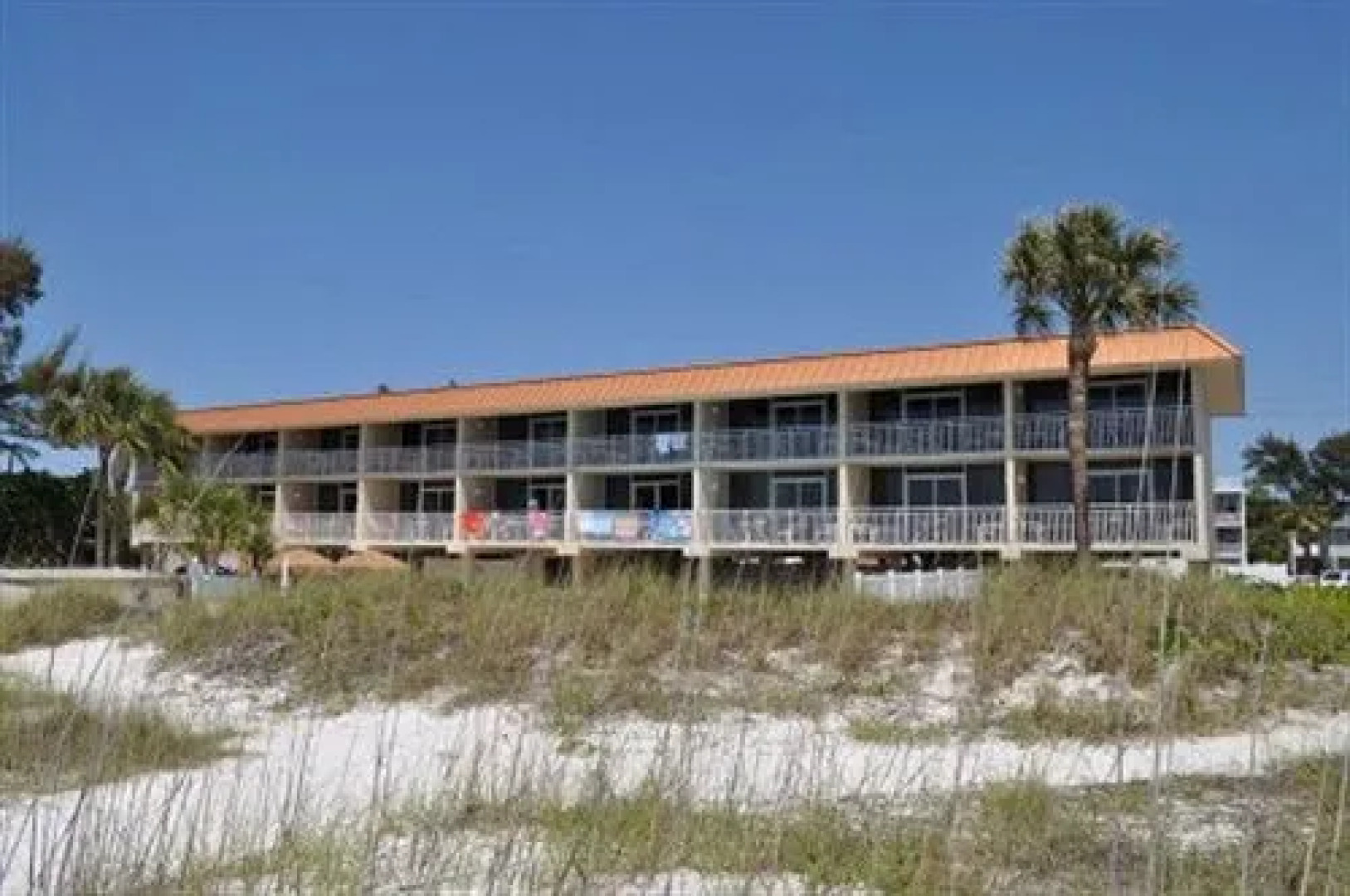 Club Bamboo South - Bradenton Beach