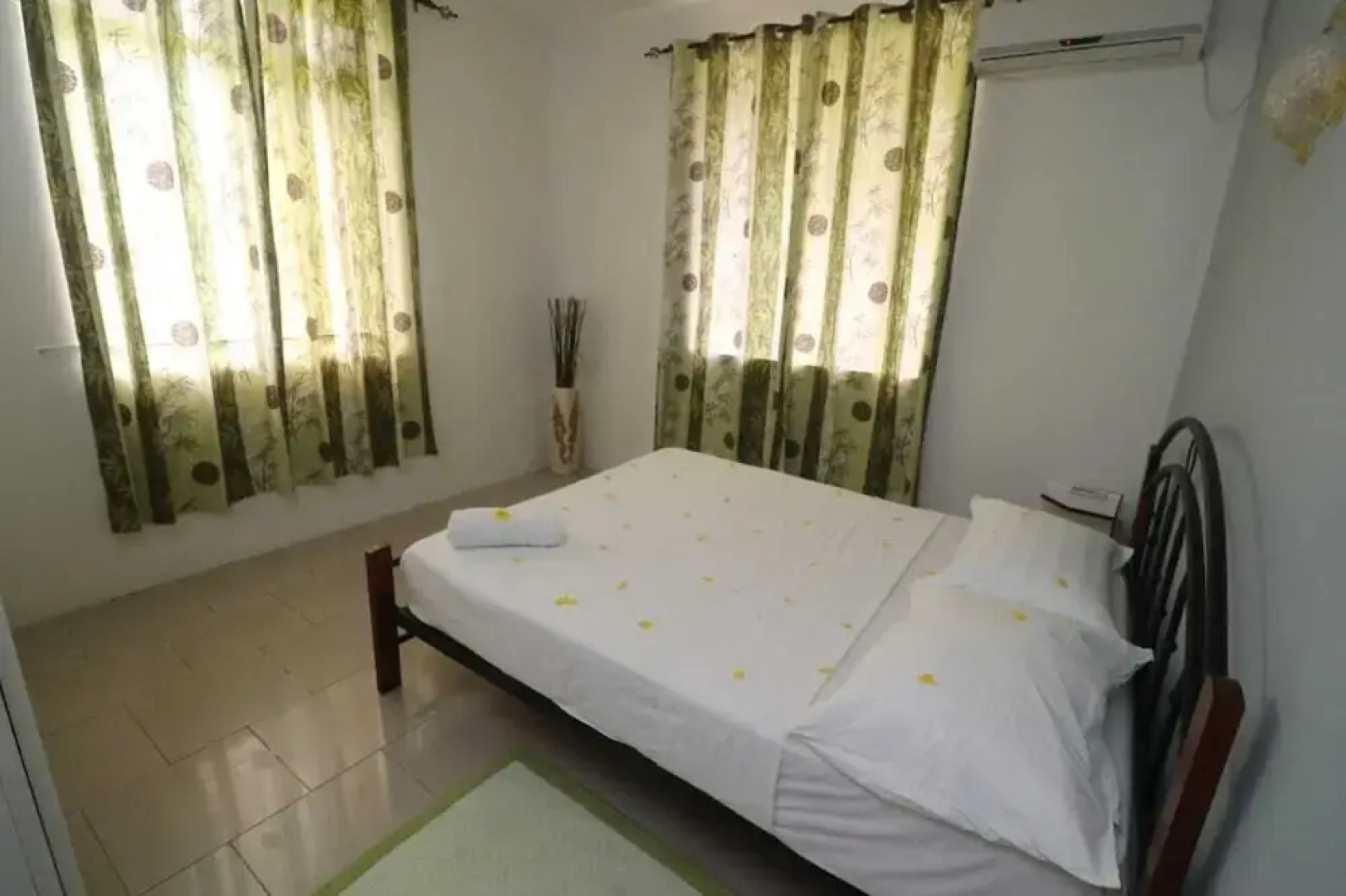 Isola Bella Luxury Villa