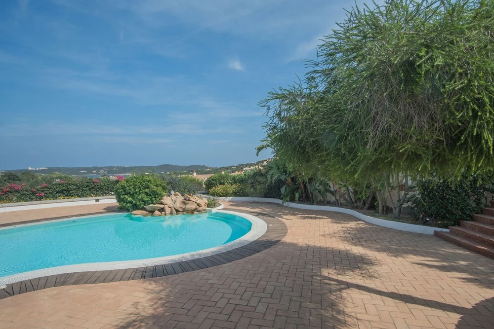 Beautiful Il Giardino Degli Oleandri one Bedroom Premium Apartment Sleeps 4