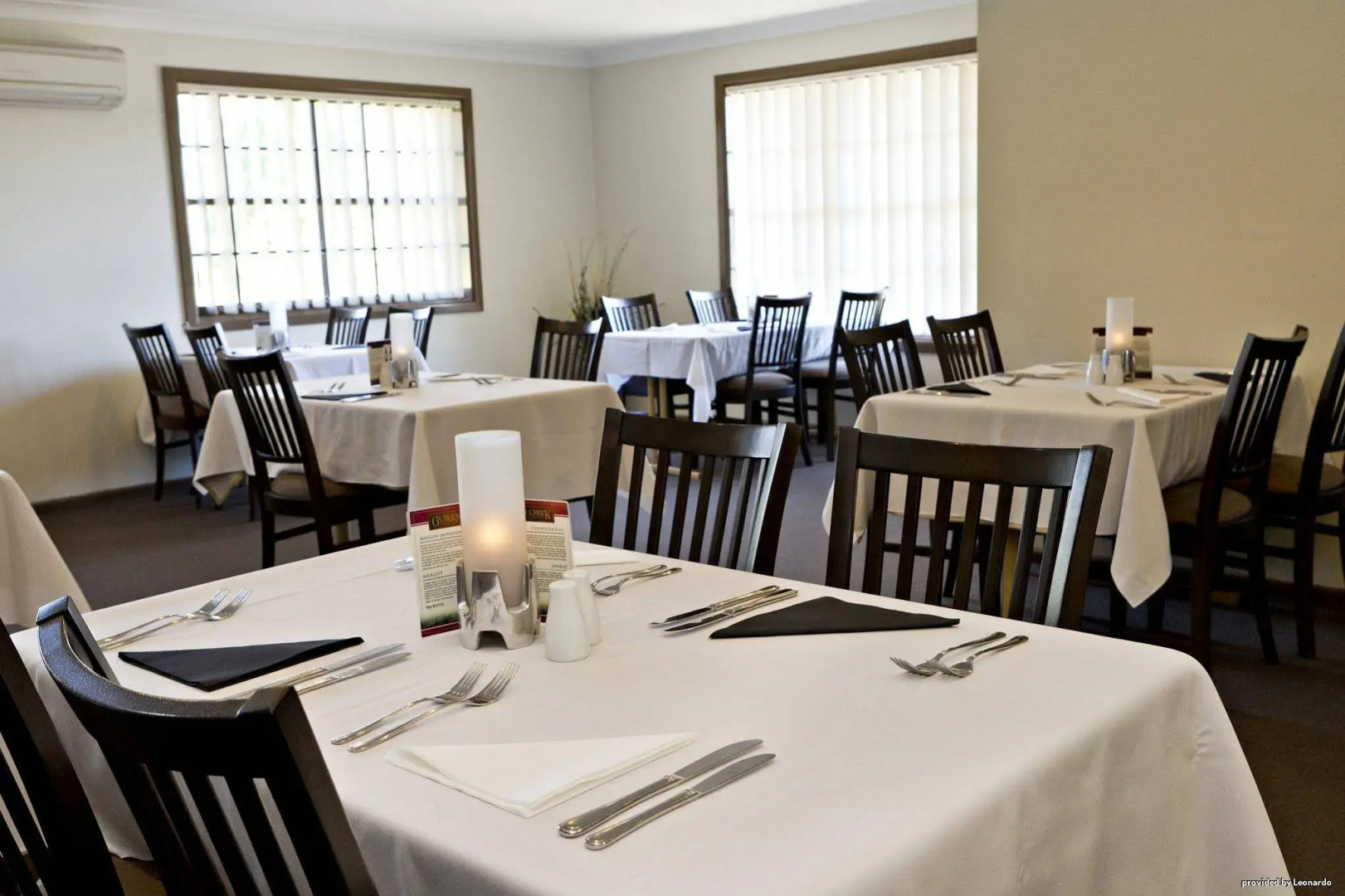 Hilltops Retreat Motor Inn