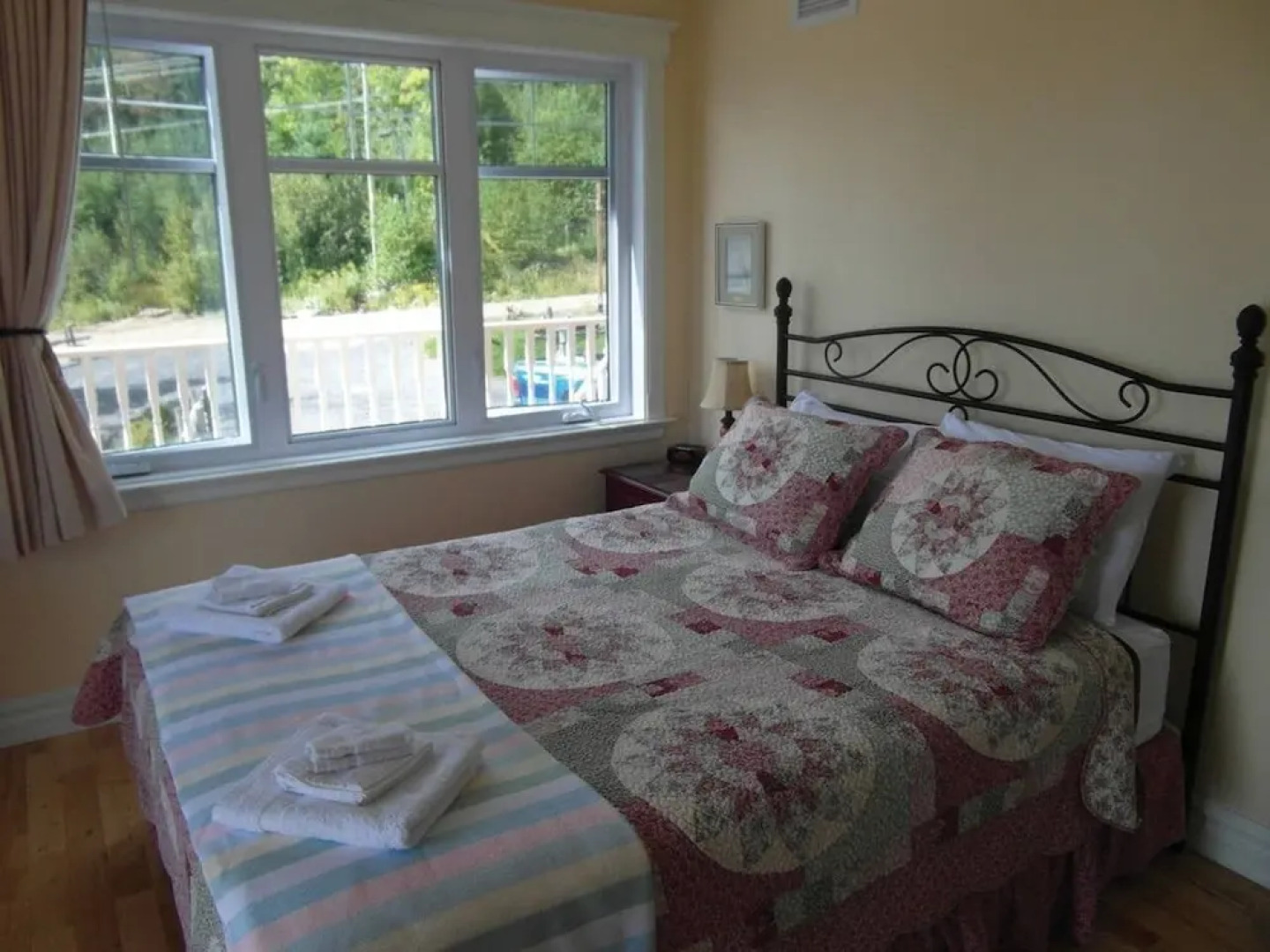 Chalet L'officier-1, spa et vue sur le Fleuve