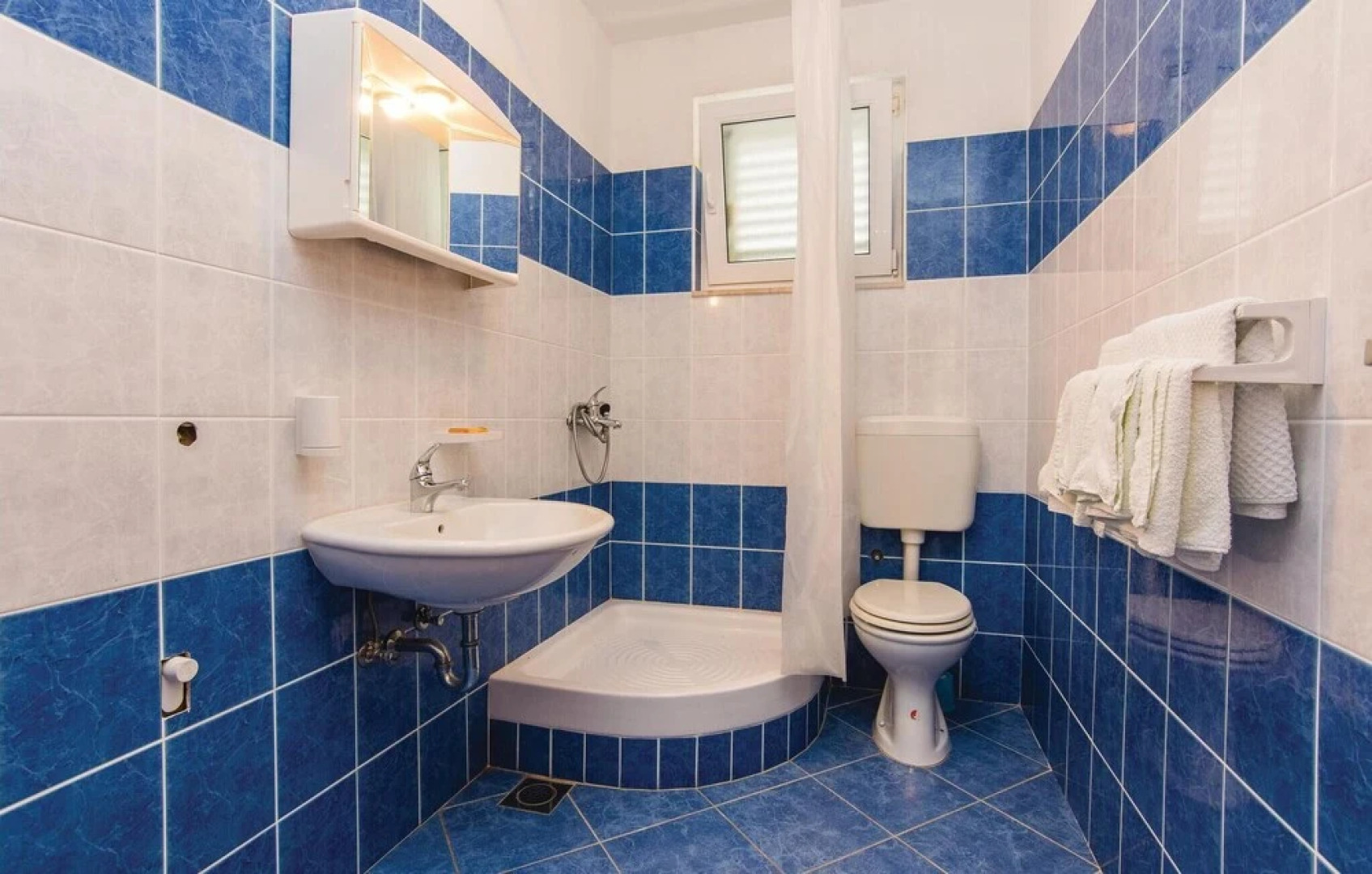 Amazing Apartment in Pridraga With Wifi