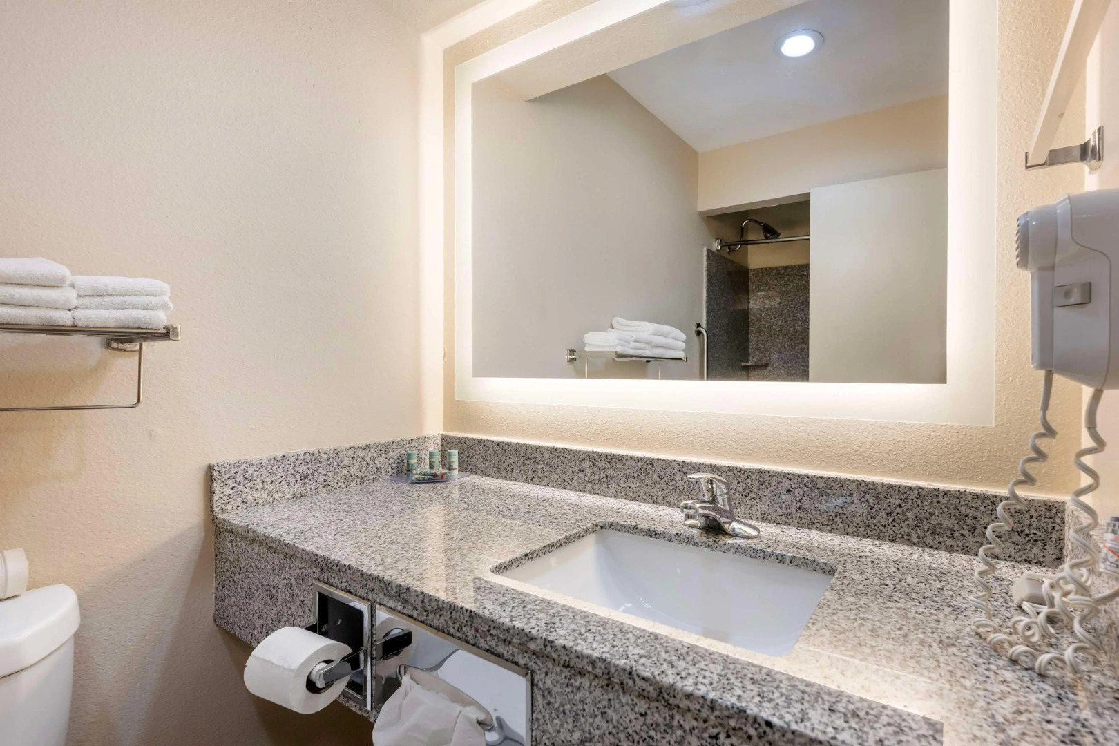 Best Western Post Inn