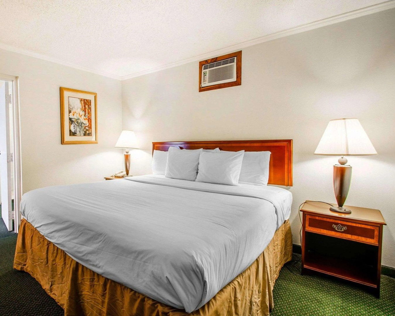 Clarion Inn & Suites Dothan South