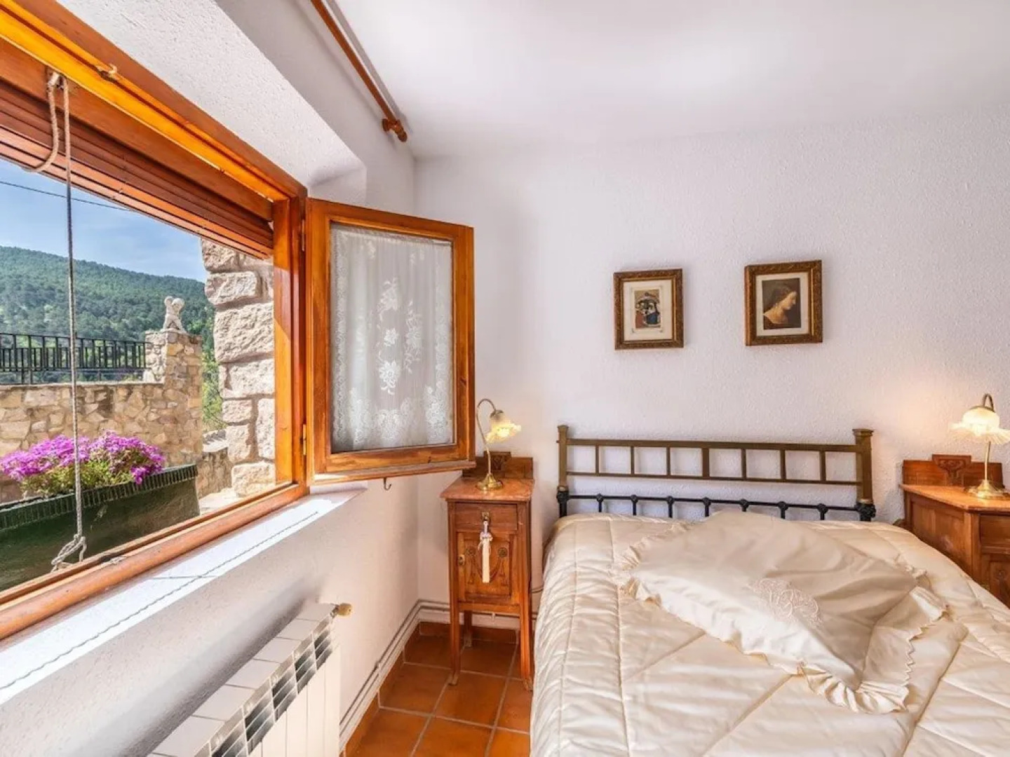 Fairytale Cottage in Clariana With Private Pool and Garden