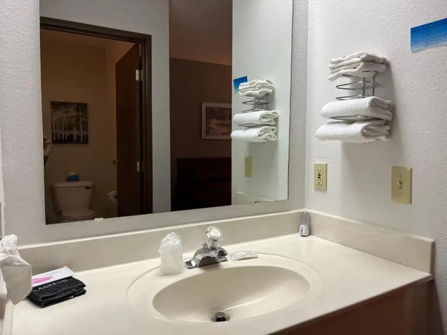 Boulder Bear Motor Lodge