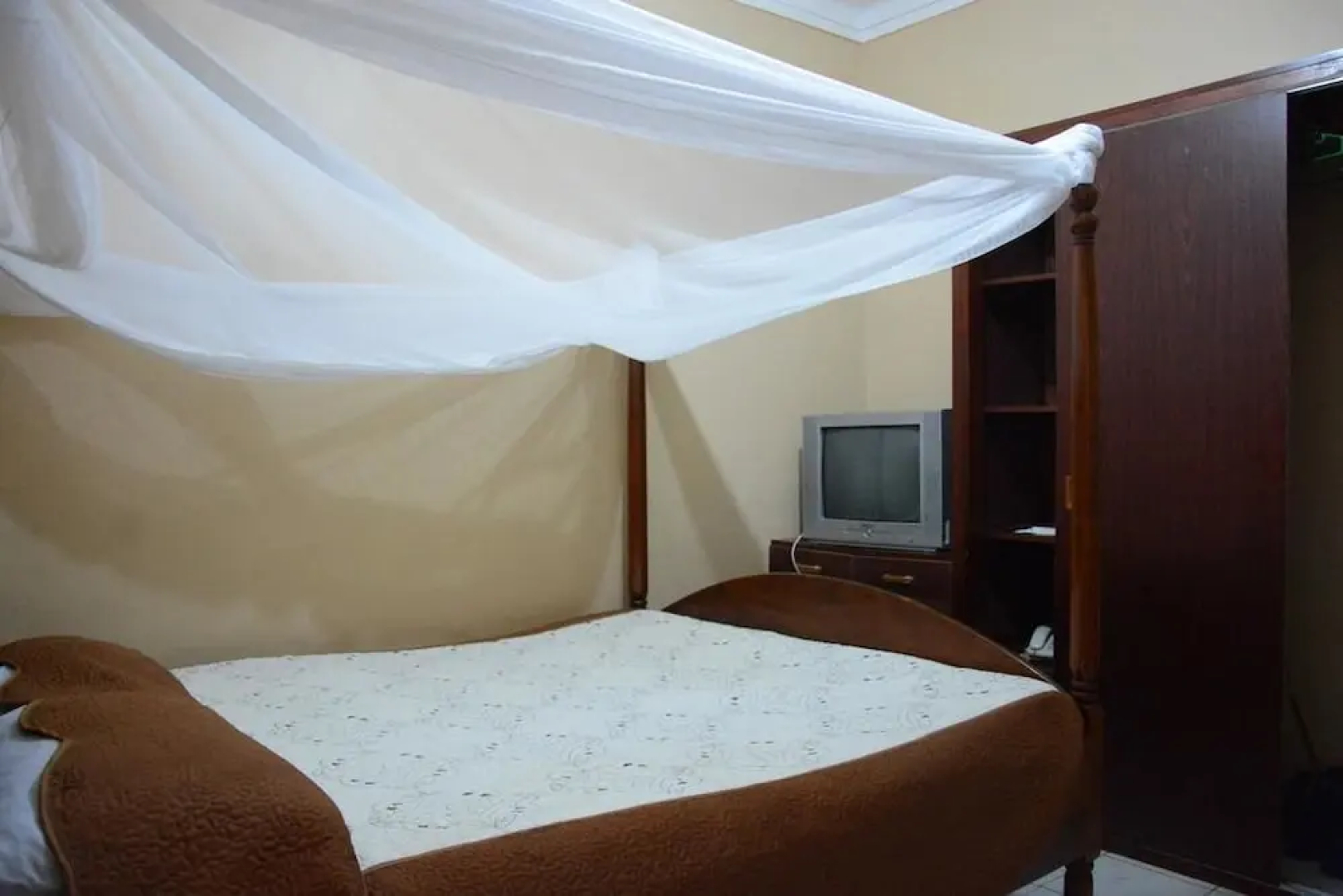 Rwenzori International Hotel