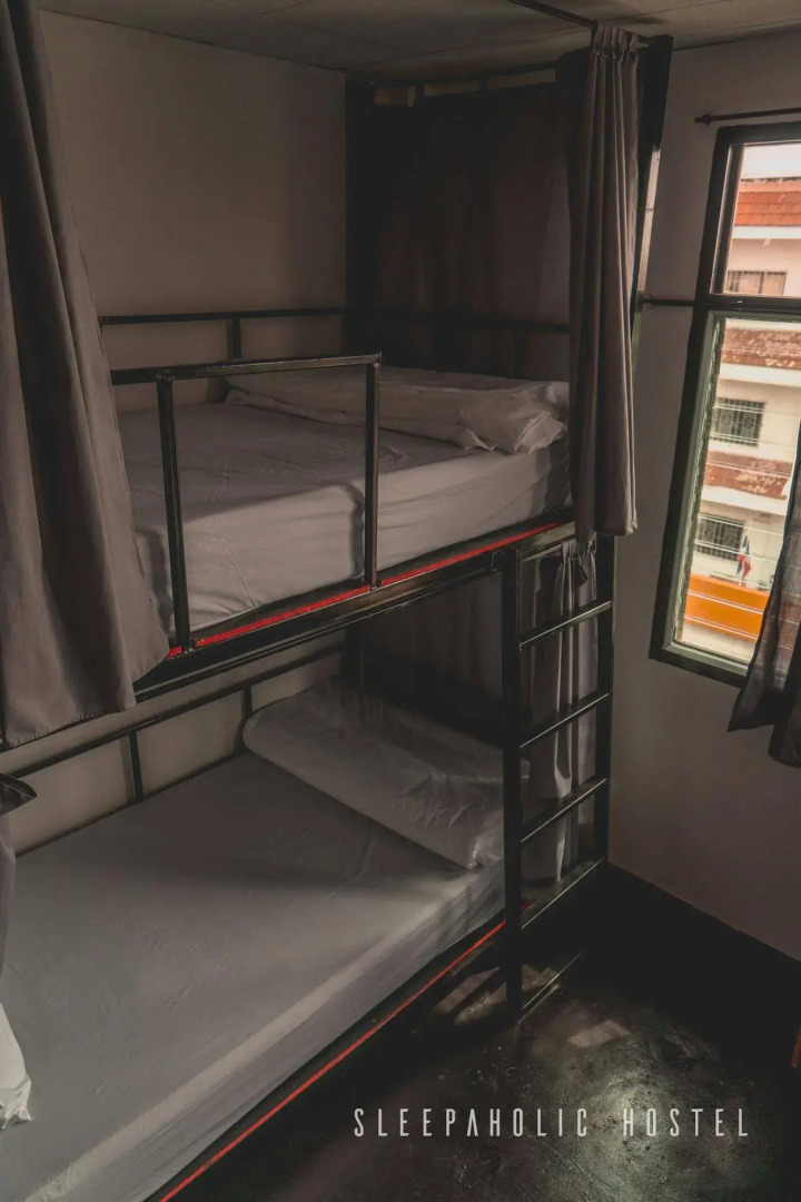 Sleepaholic Hostel