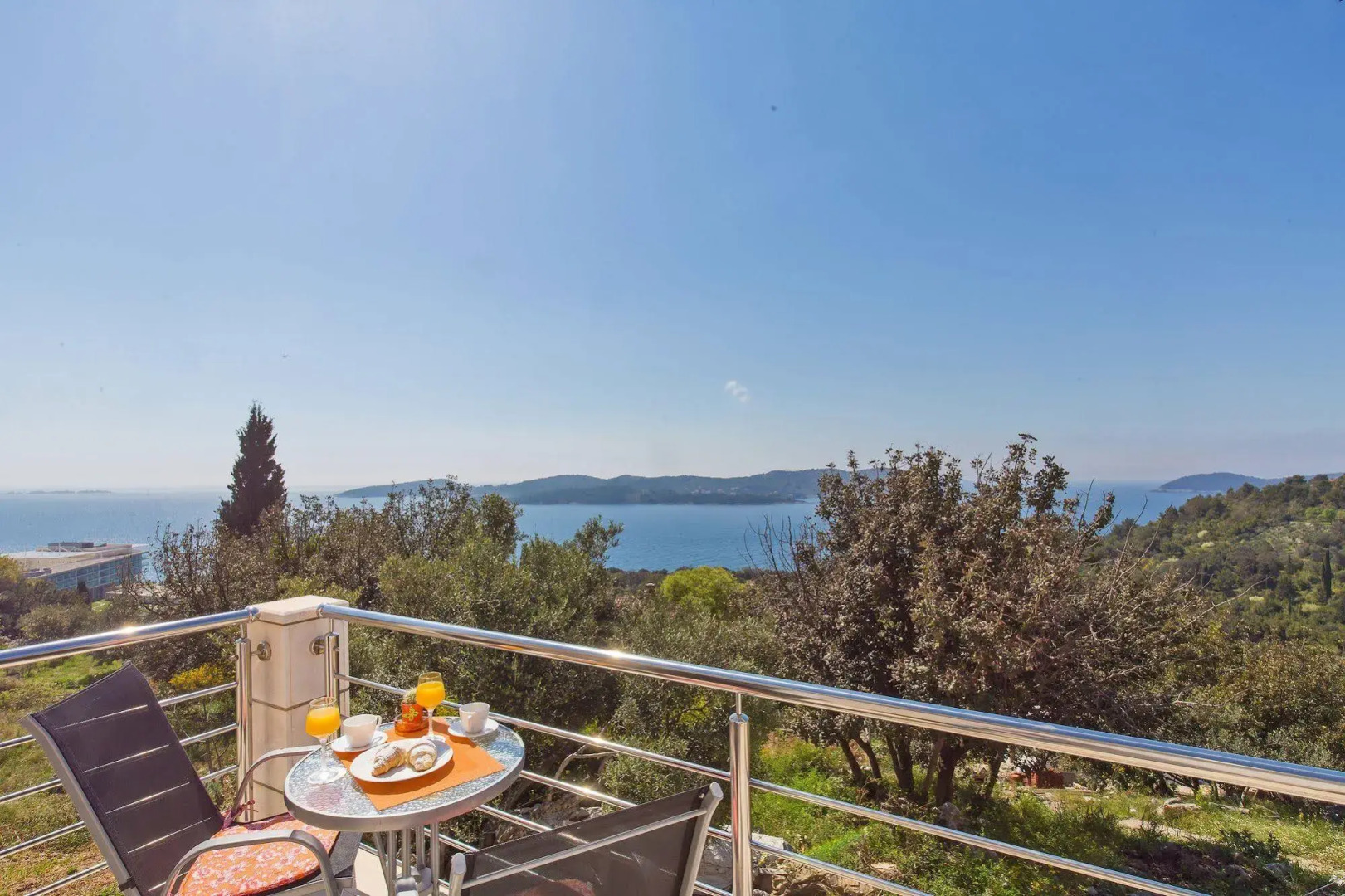 Residences Island View