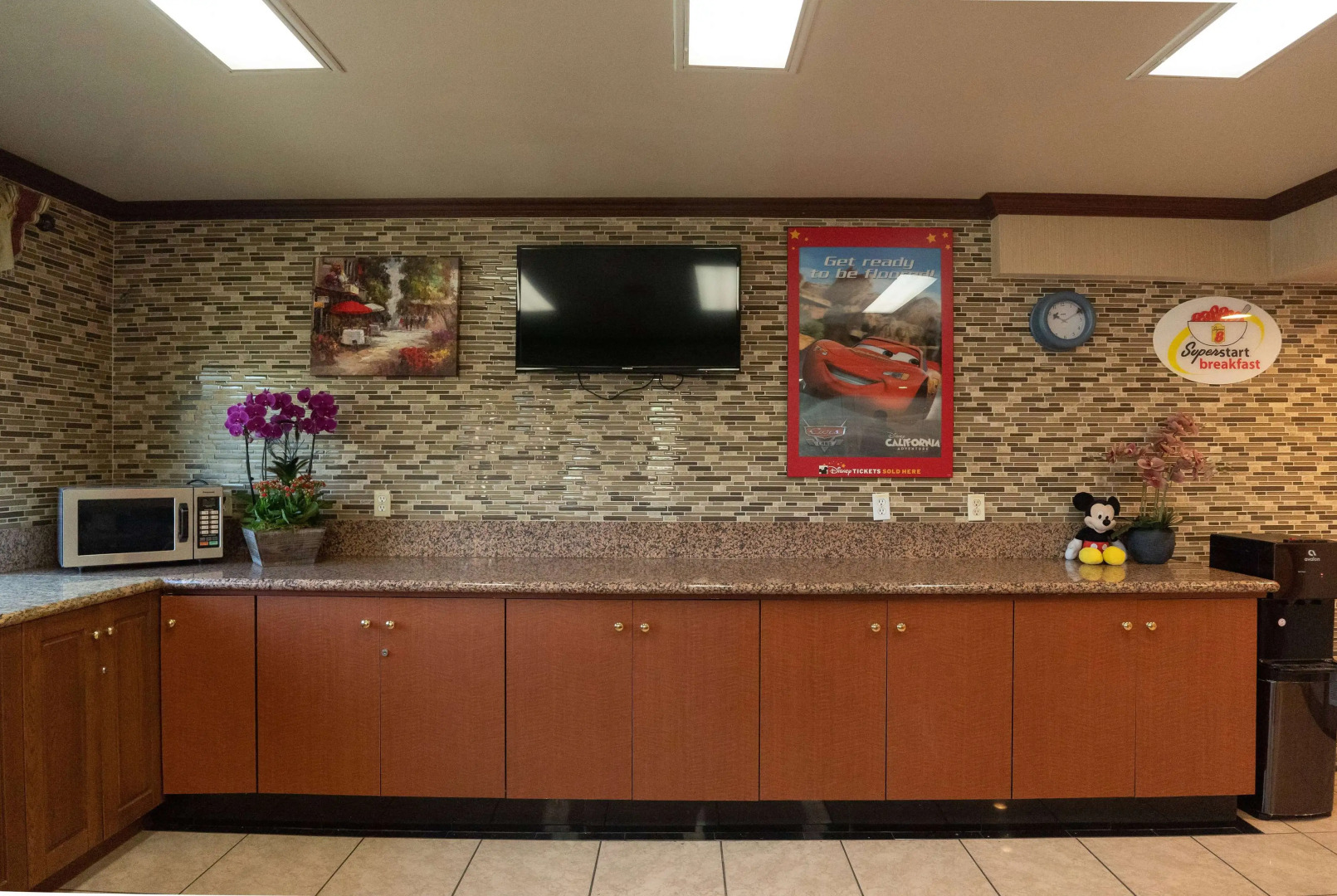 Super 8 by Wyndham Anaheim/Disneyland Drive