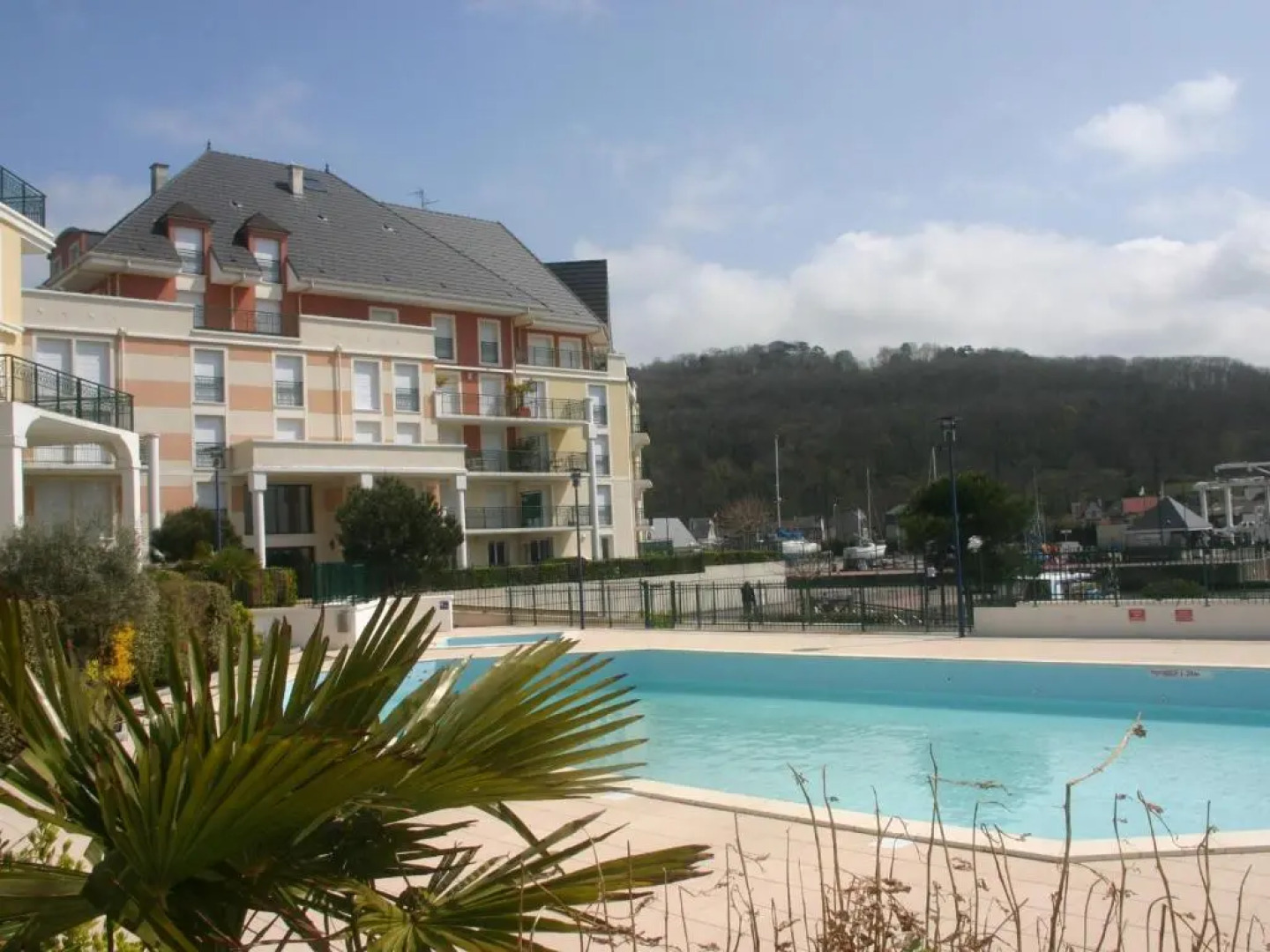 Appartement Dives-sur-Mer, 4 pièces, 6 personnes - FR-1-487-146