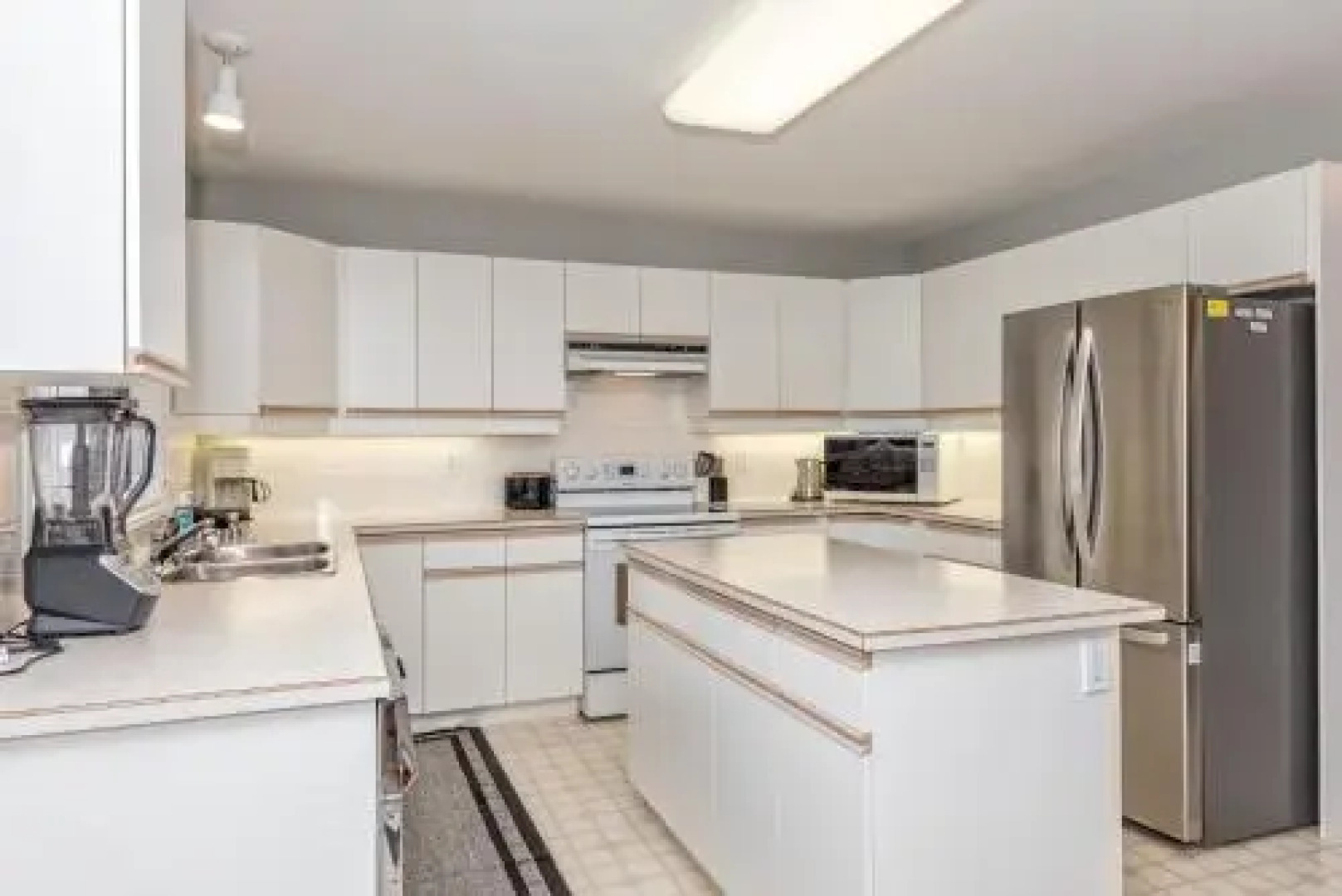 Sunset Peak - 3 Bed / 4 Bath Home