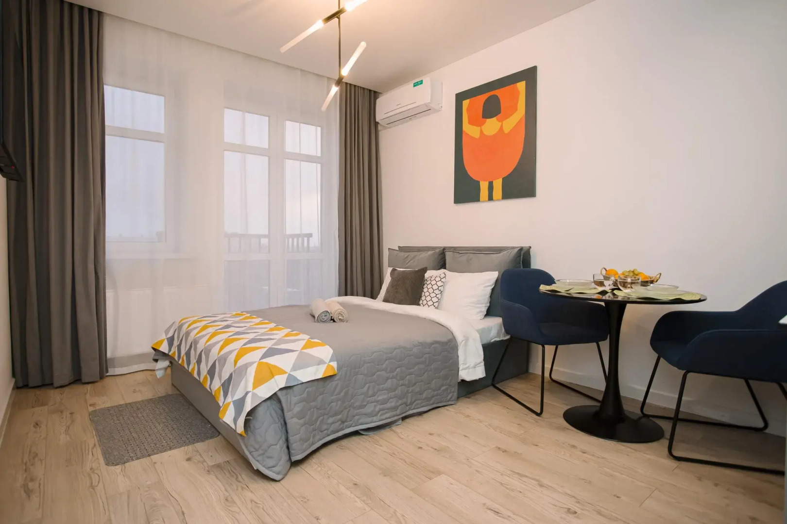 Атмосфера на улице Городской Вал