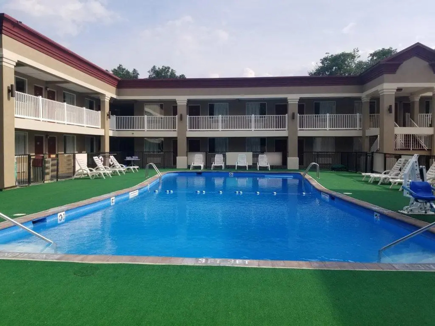 Red Roof Inn Bordentown - McGuire AFB