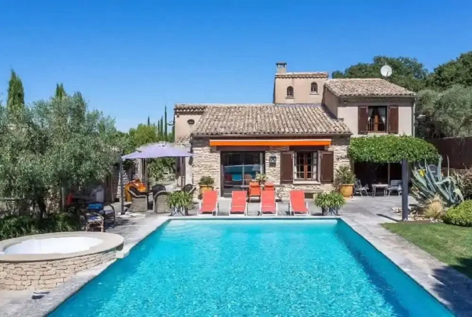 La Villa de Robion in Robion