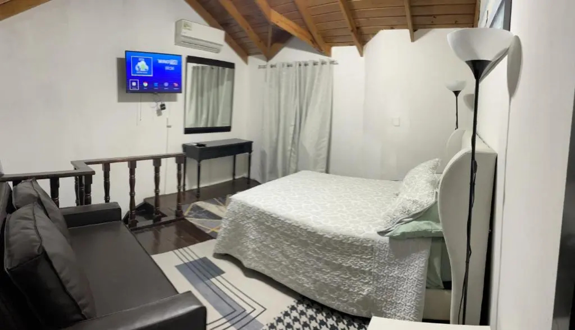 Apartamento Calle 5 No.10, Proyecto Las Pascualas, Samaná