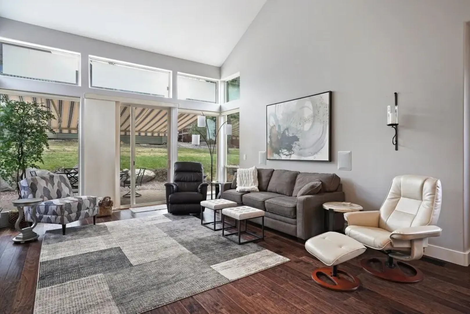 Village 62 Gorgeous Remodeled Townhouse with Firepit on the Backyard by RedAwning