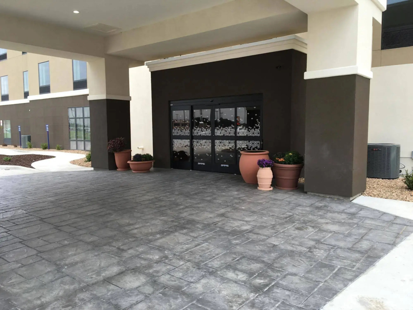 Hampton Inn McPherson