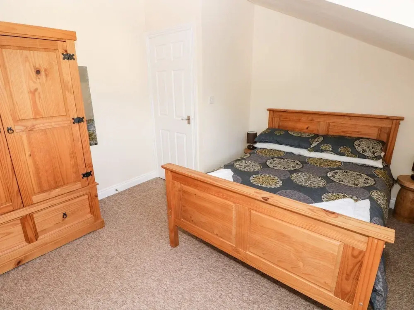 Saddlers Cottage, Berllandeg Farm