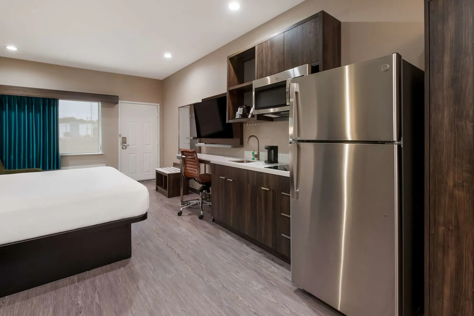 Best Western La Place Inn