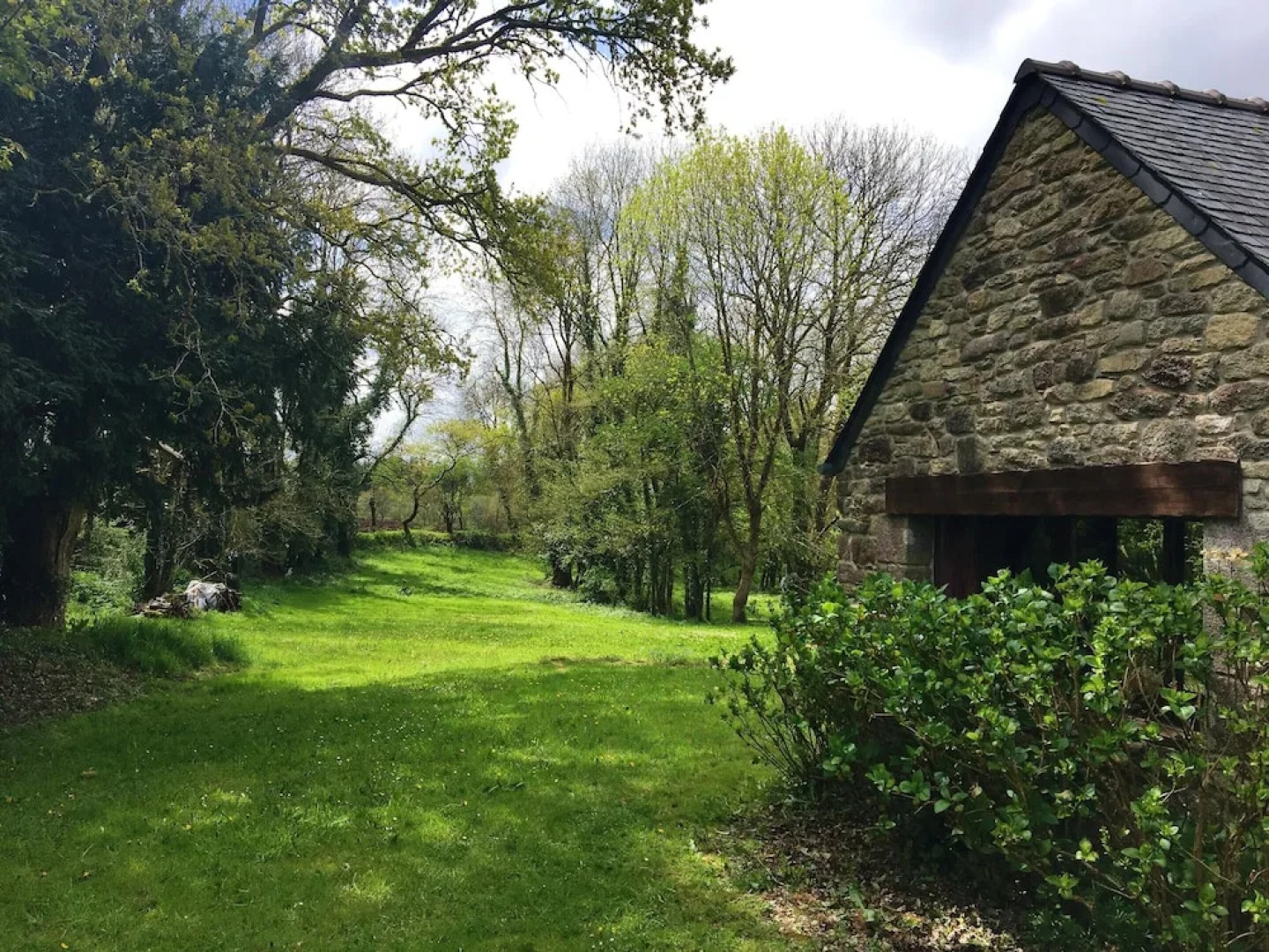 House With 2 Bedrooms in Berrien, With Furnished Garden - 40 km From t