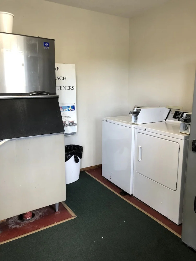 Riverwood Inn of Glenwood