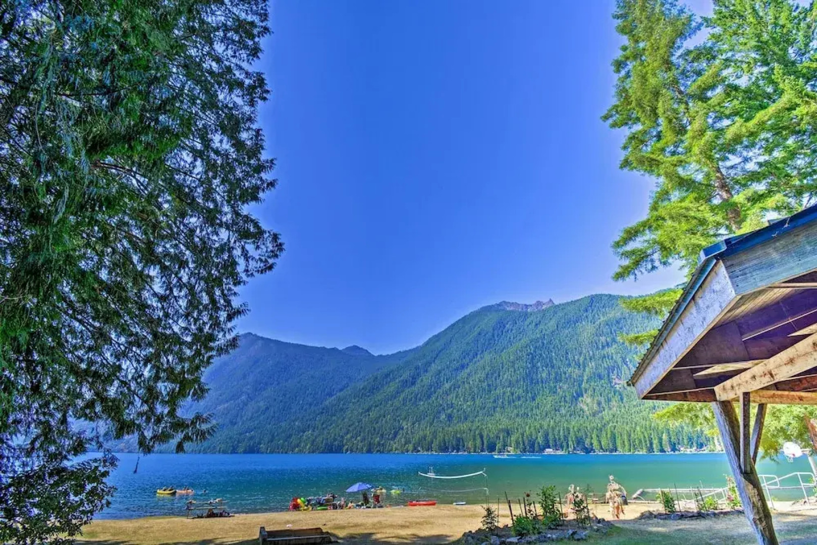 Quaint Lake Cushman Cottage w/ Private Access!