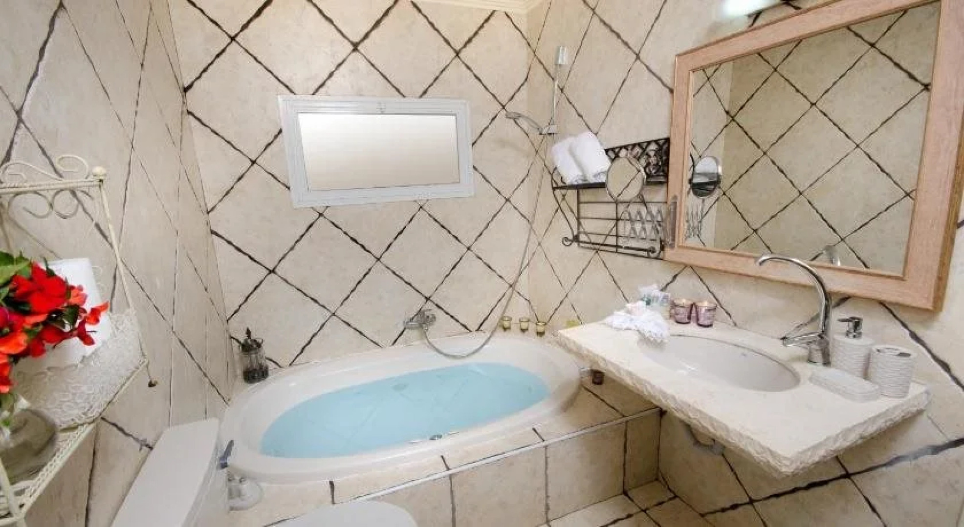 El Gey Oni - Royal Suites