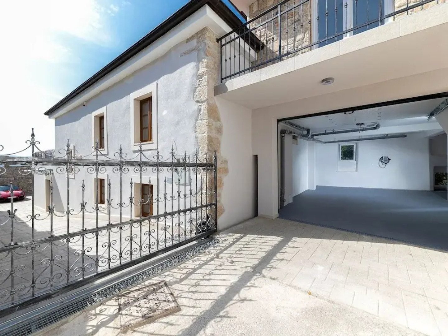 Amazing Villa With Pool, Wellness and Stunning View