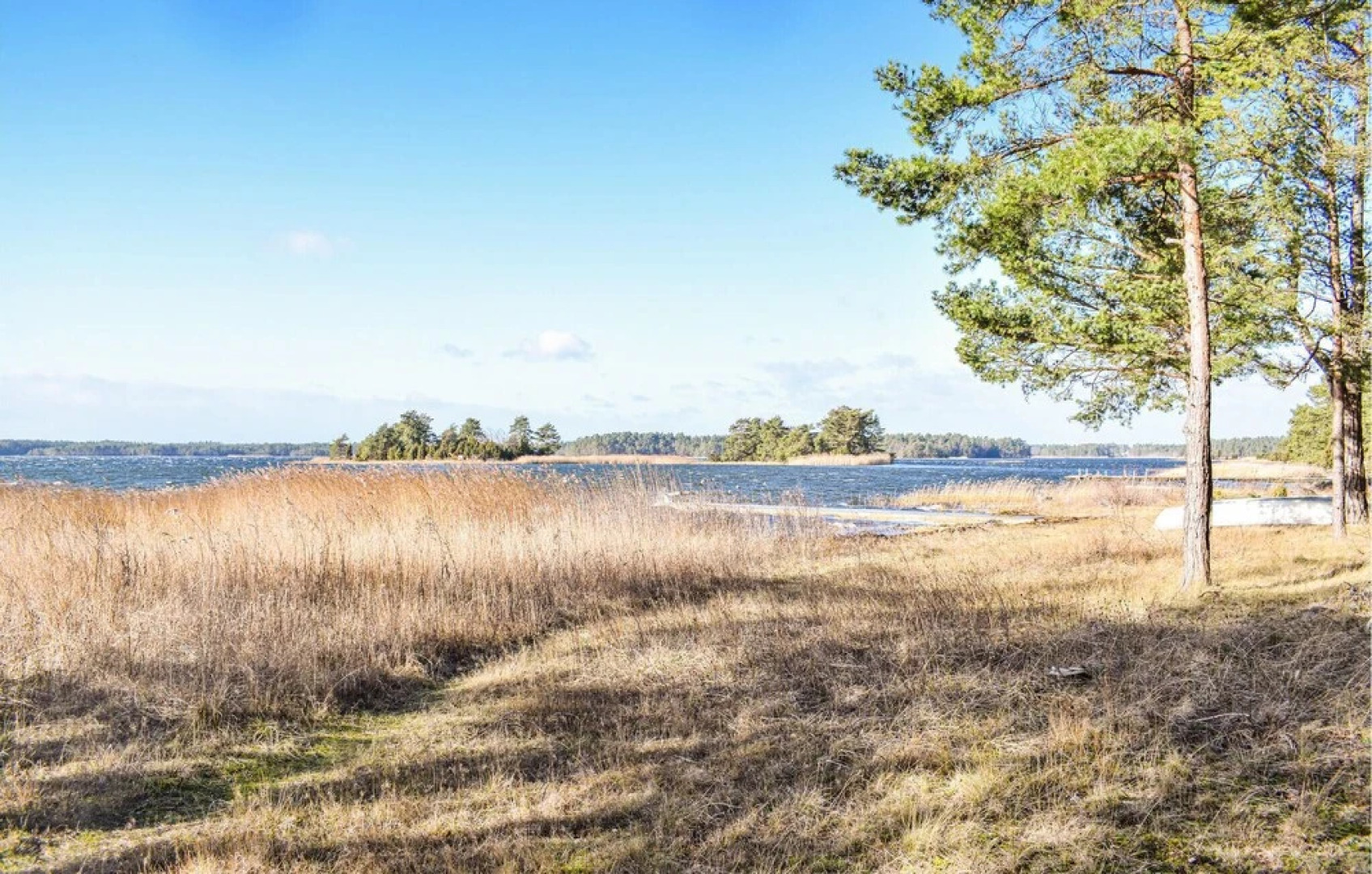 Nice Home in Mönsterås With 2 Bedrooms and Wifi