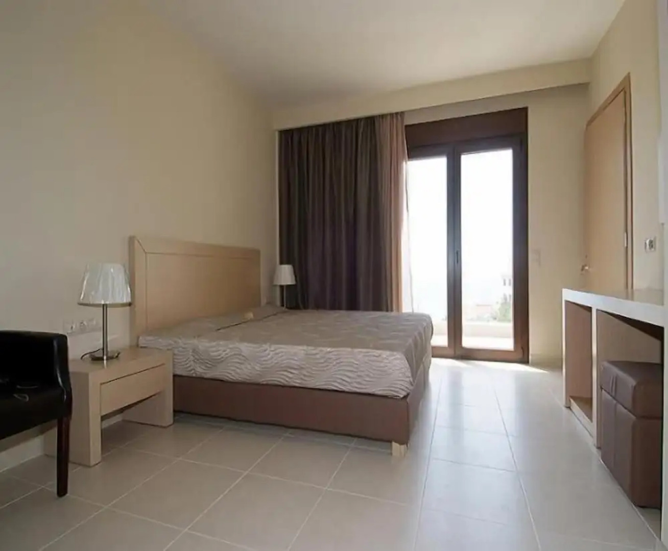 Hotel Porto Plaza Beach Resort