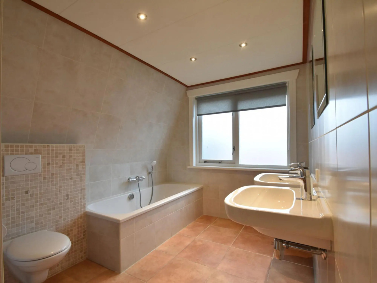 Bright Holiday Home In Callantsoog With Sauna