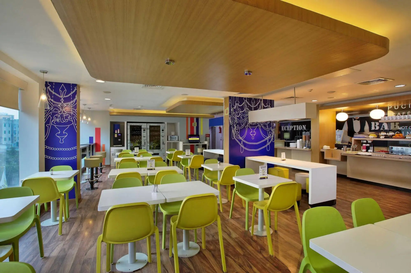 Holiday Inn Express Ahmdabad Prahlad Nagar by IHG