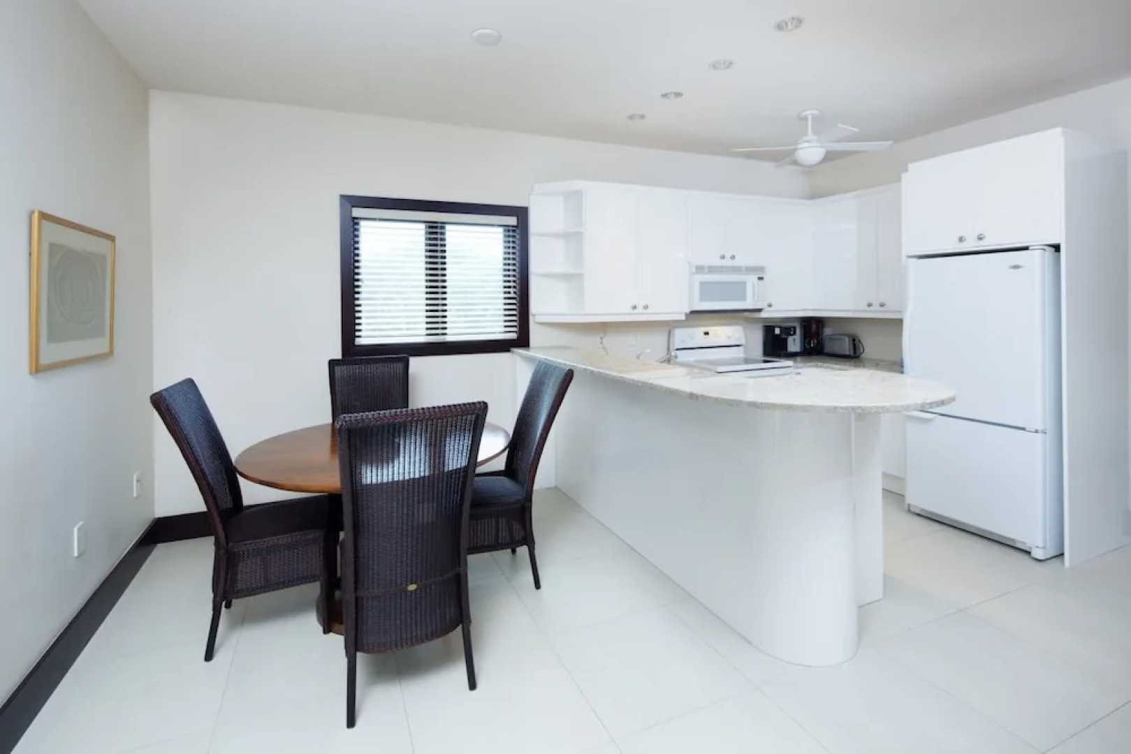 Morning Glory (Villa)