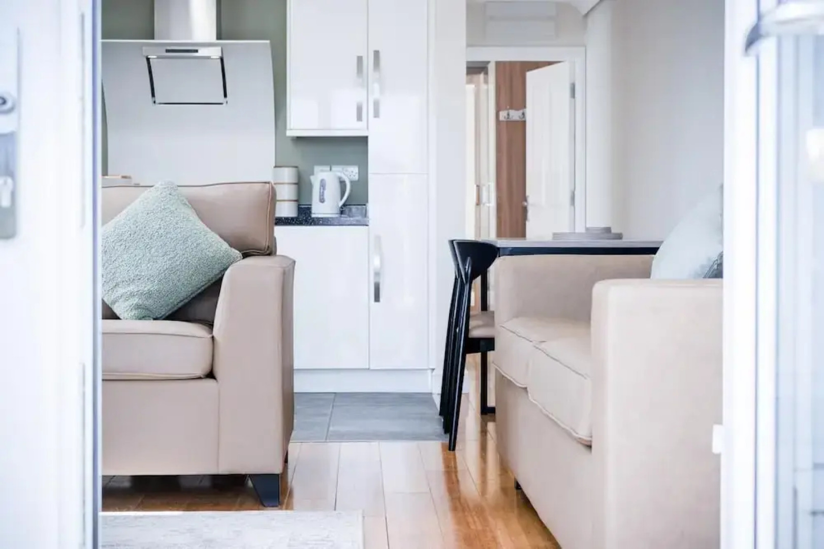 Ridgeway Hideaway - 1 Bedroom Holiday Home - Manorbier