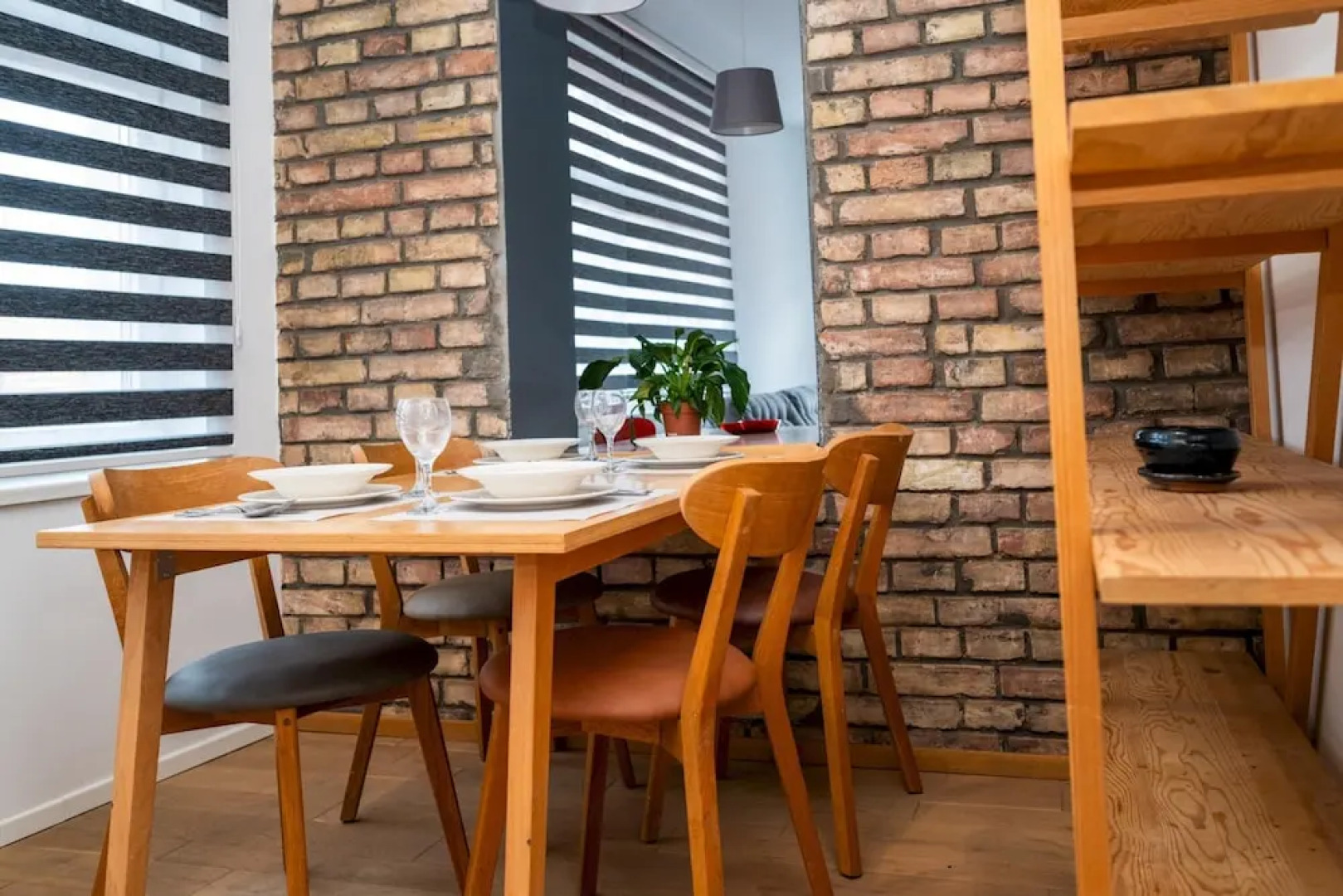 Design 1bdr Apartment With City View