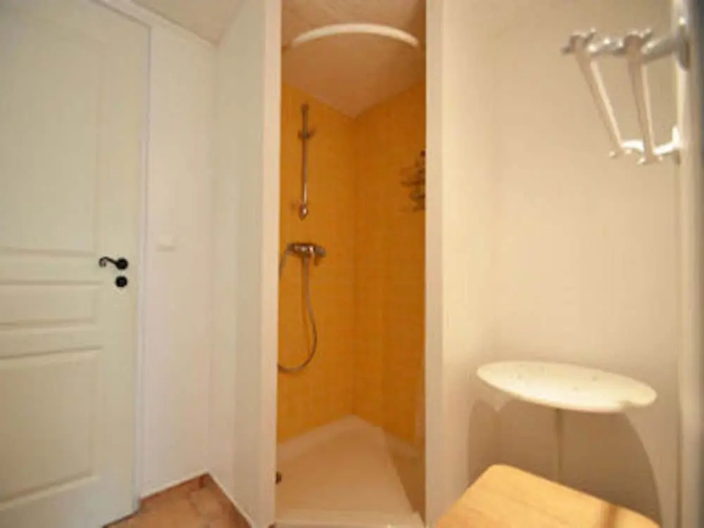 Attractive Holiday Home With Private Pool, Stunning Views, Surrounded by Nature!