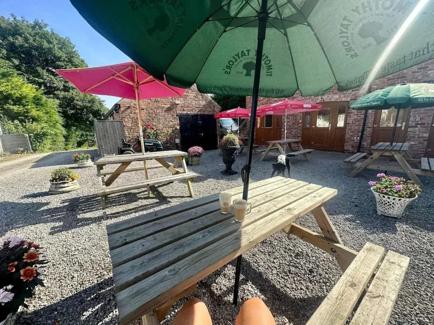 Courtyard Rooms - Studio - Double Bed - Wifi