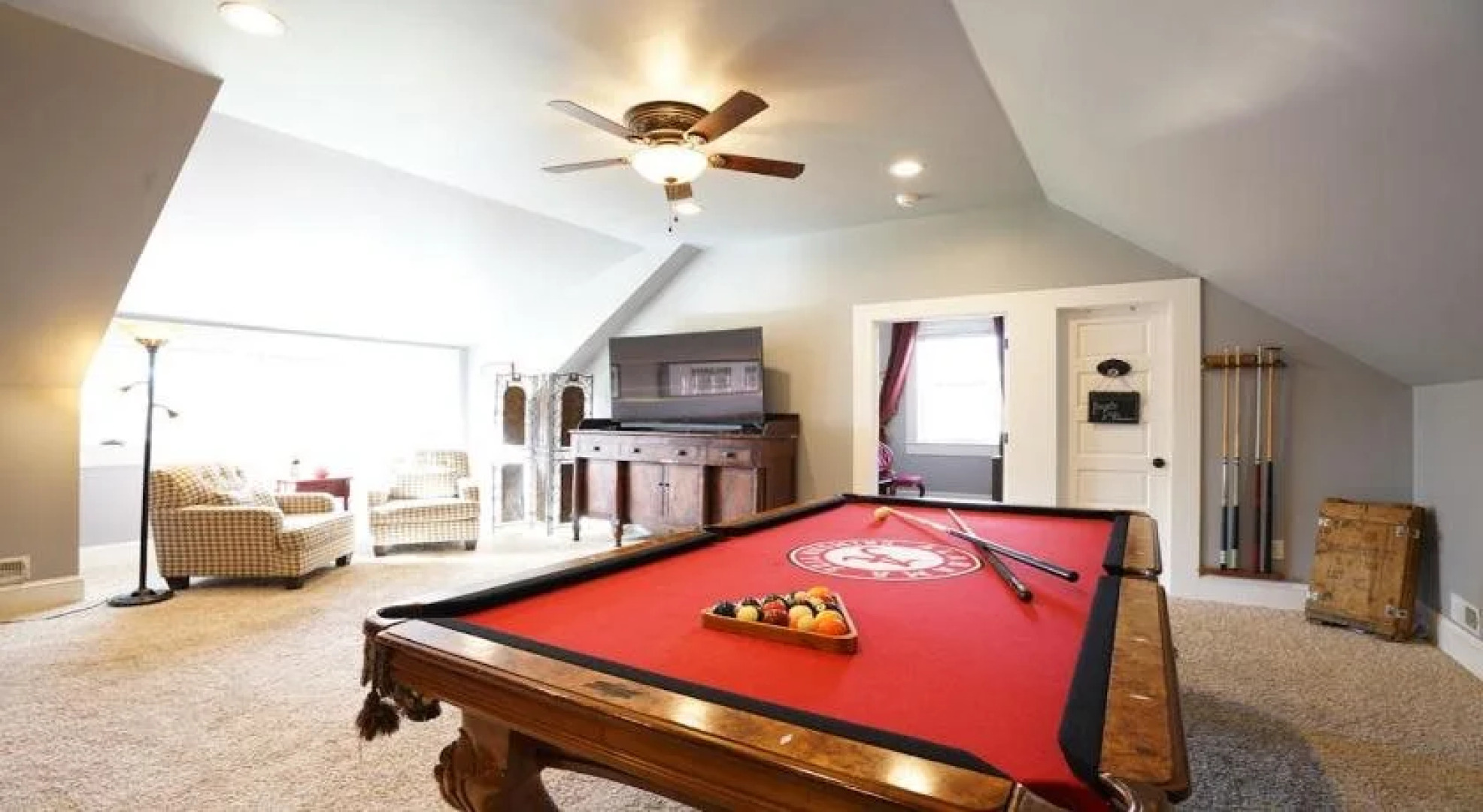 Bama Bed & Breakfast Campus