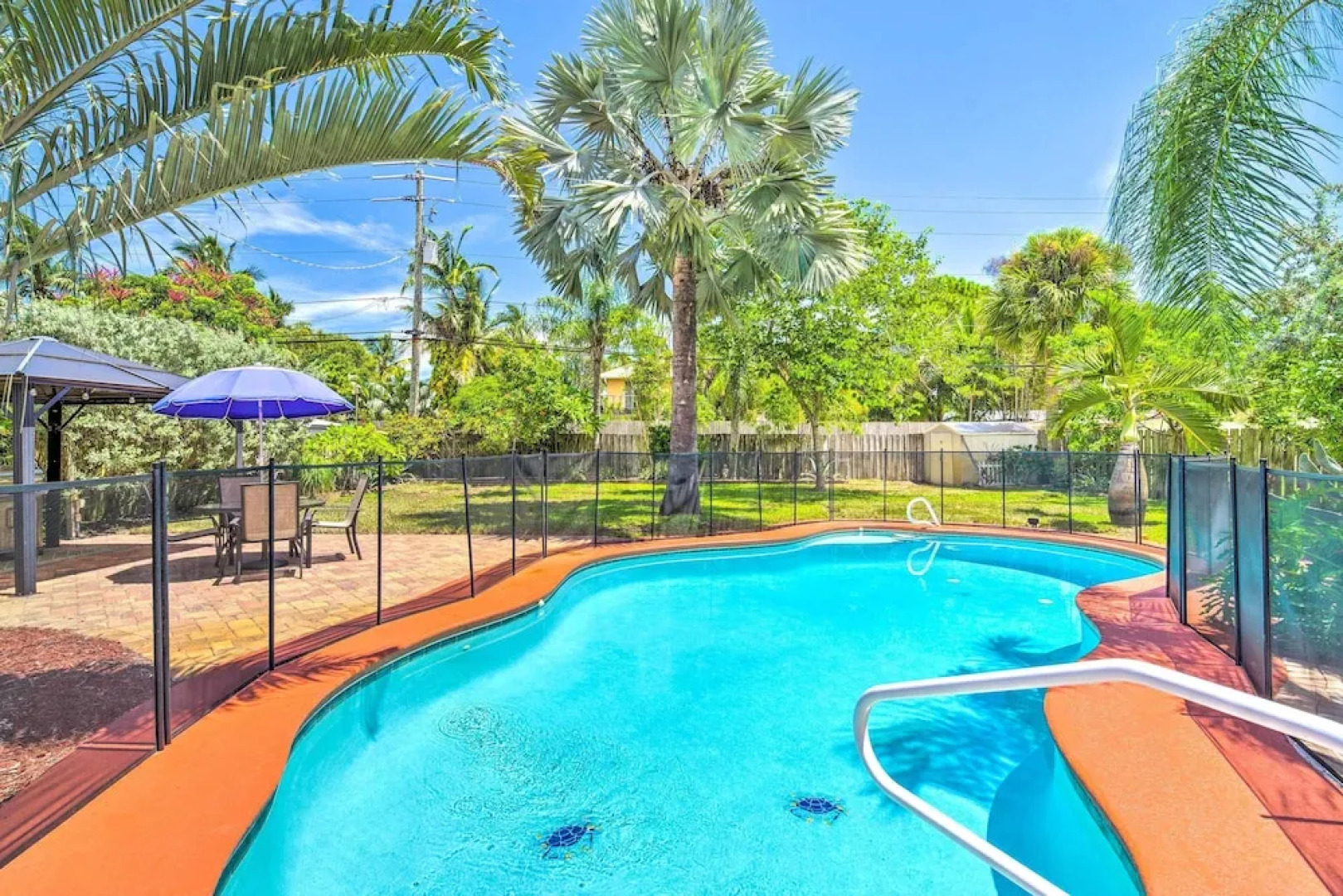 Spacious Satellite Beach Home: Walk to Shore!