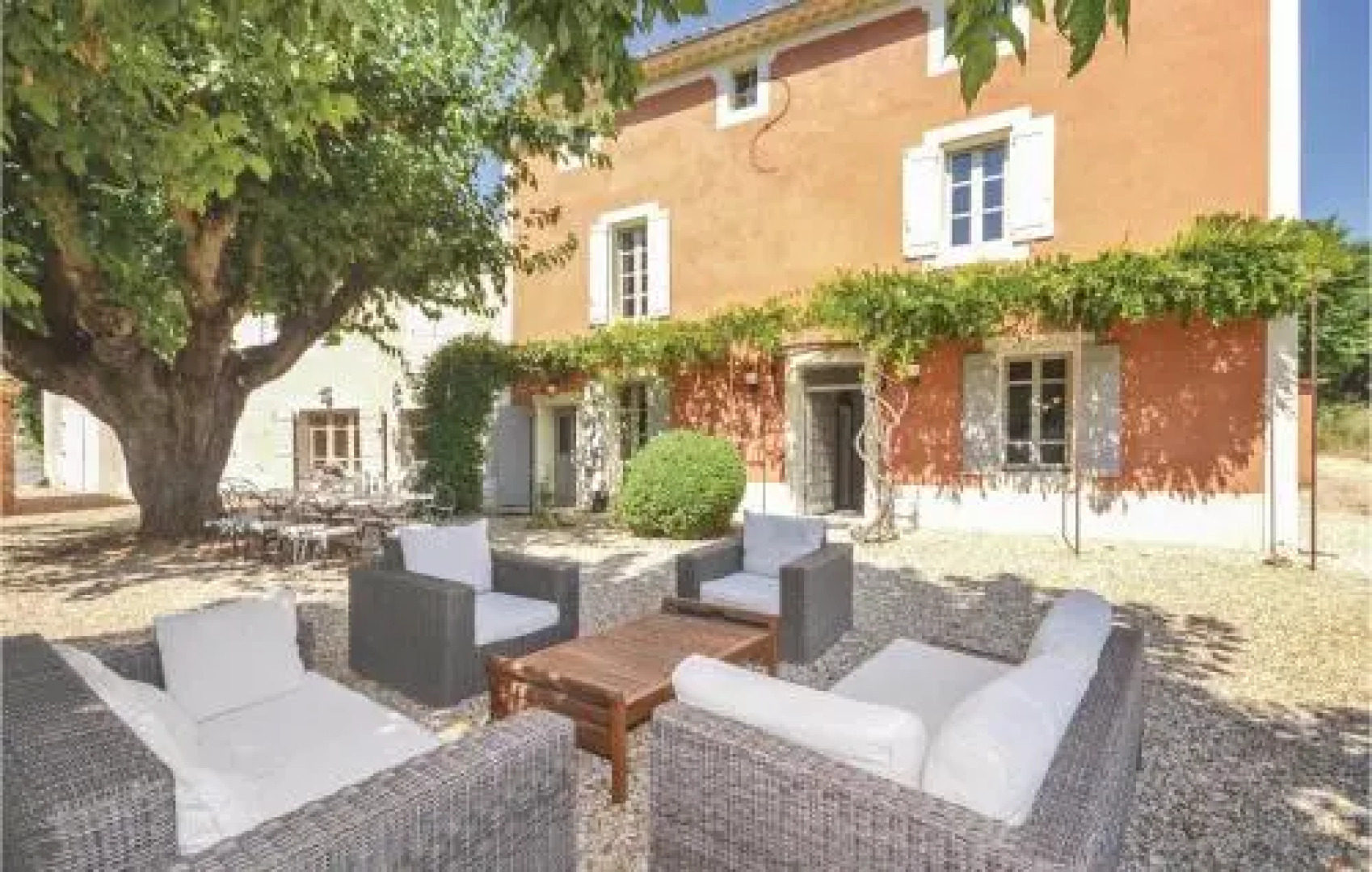 Five-Bedroom Holiday Home in St. Saturnin les Apt.