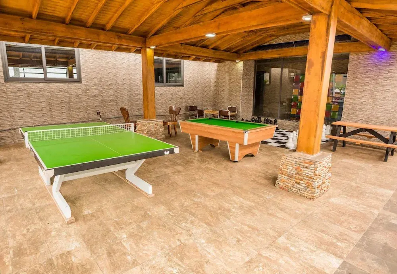 City Escape Hotel Prampram