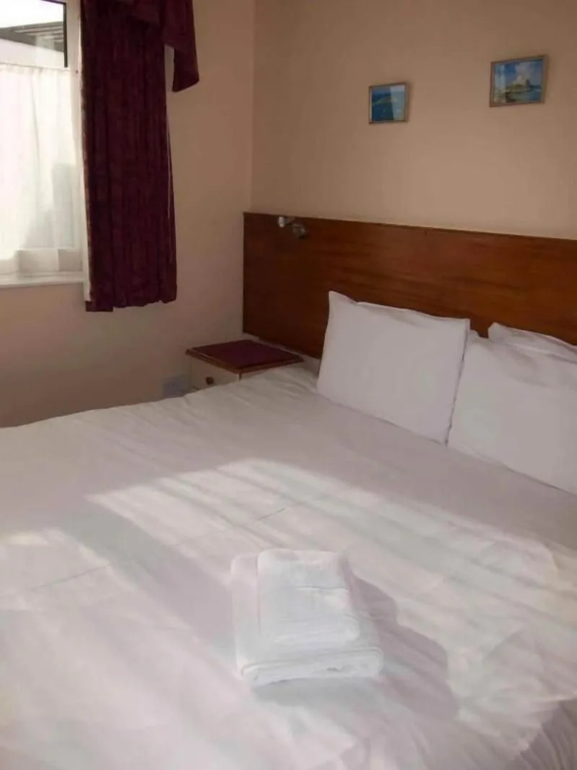 Grisnoir Guest House