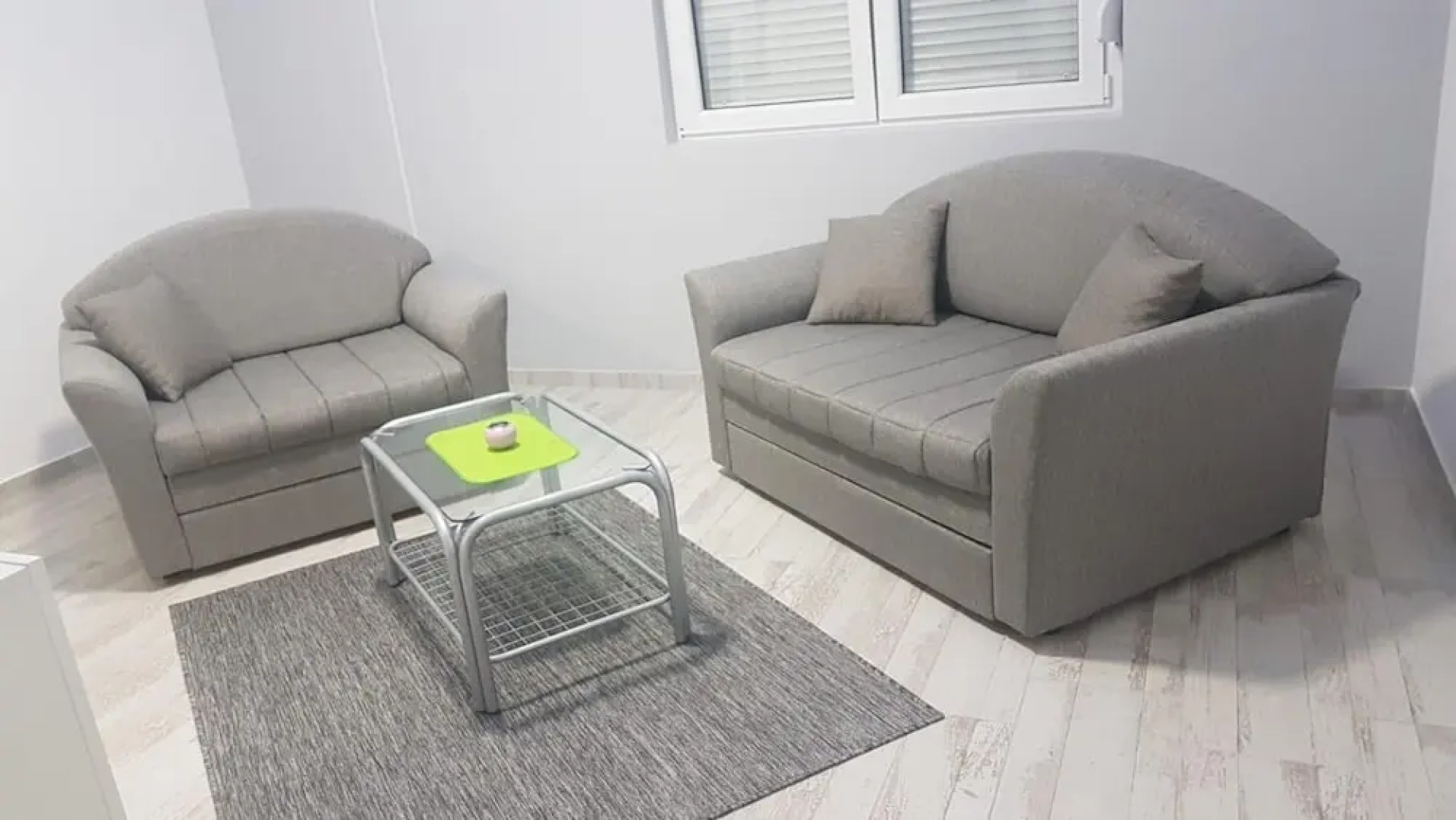 Airport View Apartment