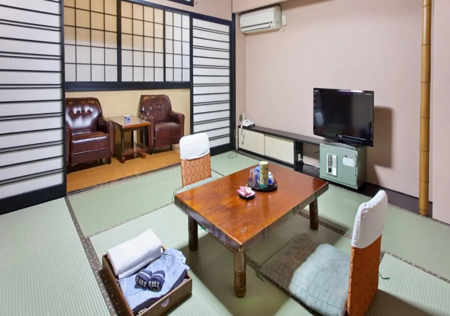 Tsuruya Ryokan