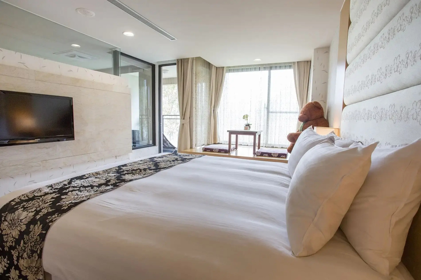 Tai Yi Red Maple Resort