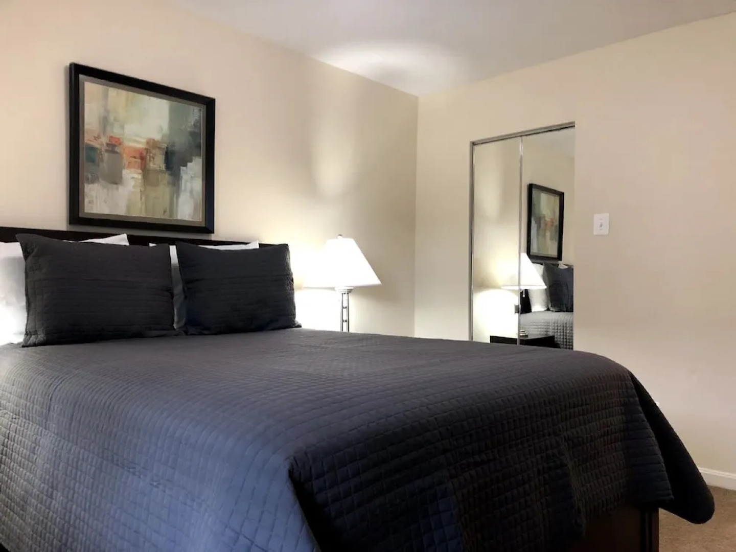 SoBe 7th Street Apartments