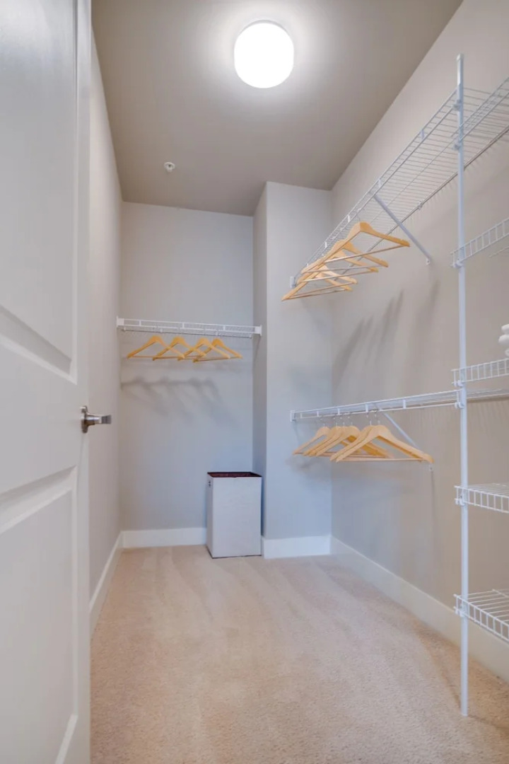 Kasa Greenville Apartments