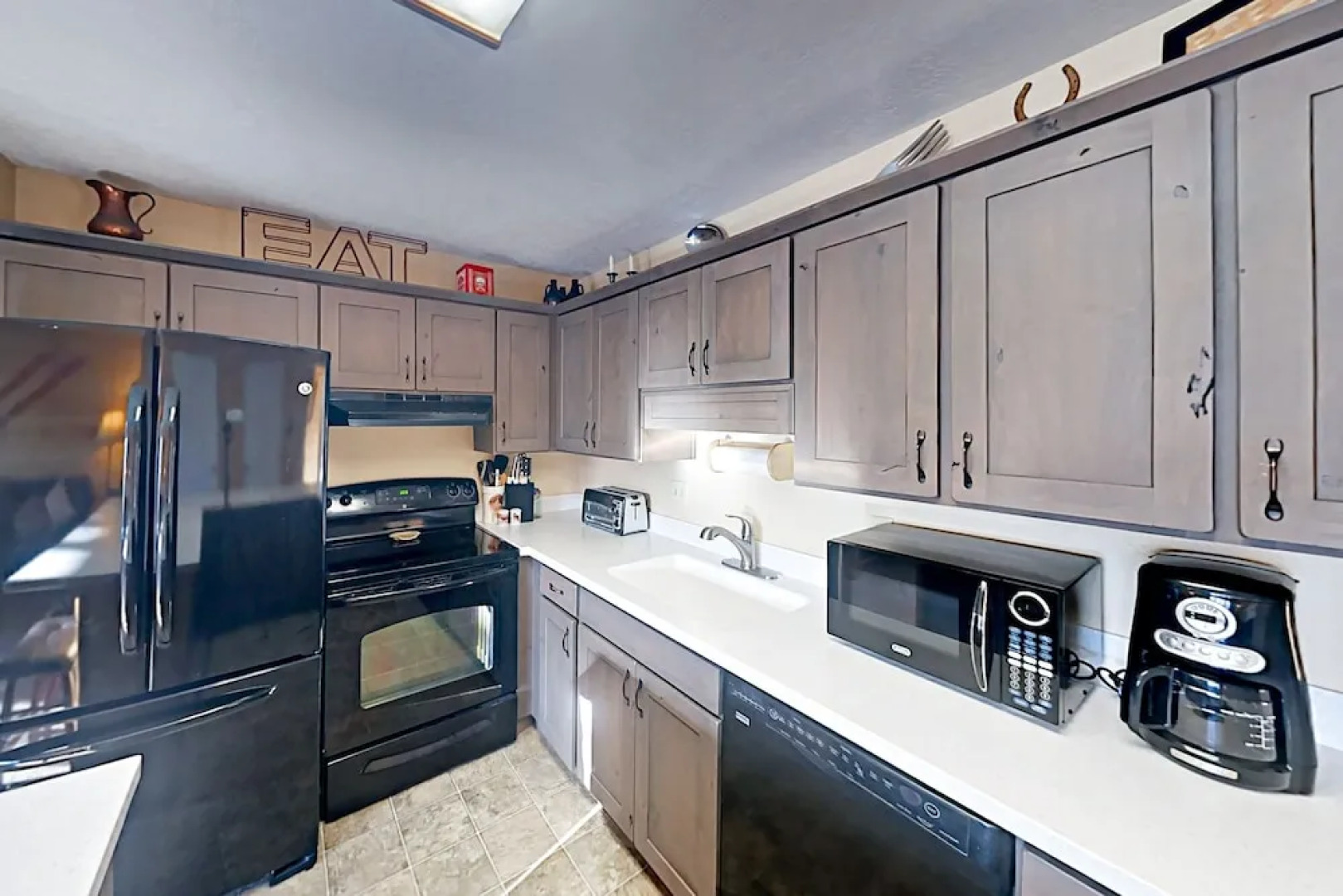 933 Straight Creek Dr Condo Unit U201