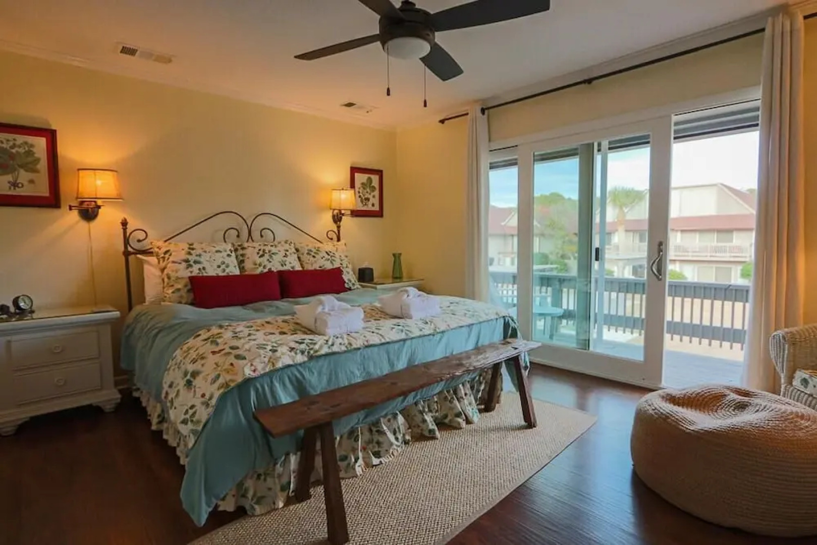 Newly Remodeled Two-story Condo w/ Wifi - Steps From Beach & Dining